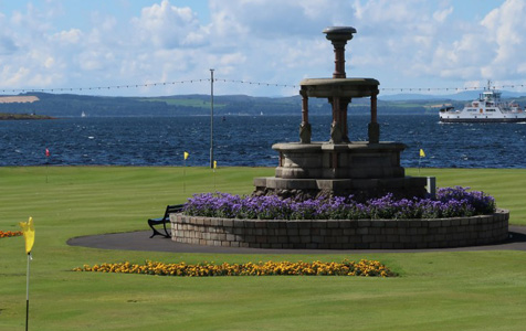 mackerston fountain